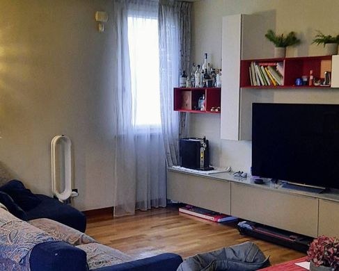 Appartamento a Milano, Lombardia