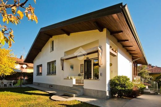 Βίλα σε Pecetto, Torino