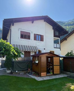 ‏בתים מדורגים ב  Laives, Bolzano