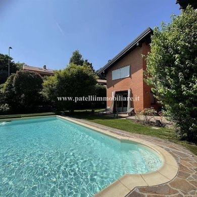 Вилла, Presezzo, Provincia di Bergamo