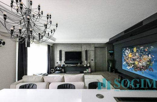 Appartement in Monza, Provincia di Monza e della Brianza