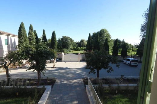 Apartment in Cascina, Pisa