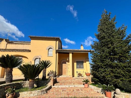 Villa - Guglionesi, Provincia di Campobasso