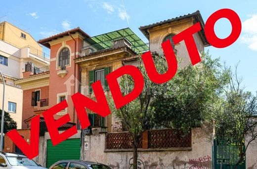 Köy evi Roma, Lazio bölgesinde