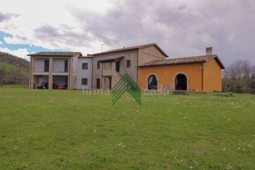 Villa in Teramo, Provincia di Teramo