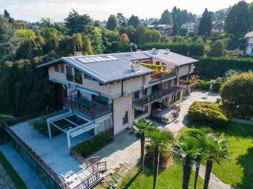 Appartamento a Torino, Provincia di Torino