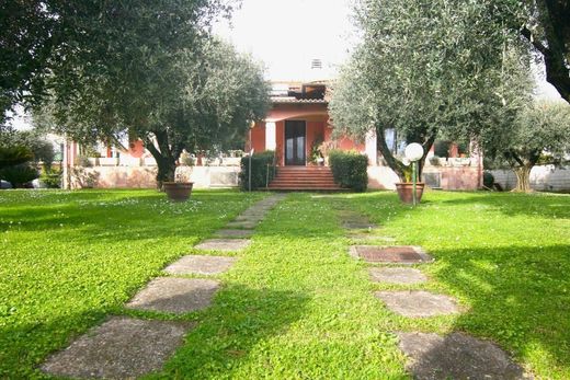 Villa in Carrara, Provincia di Massa-Carrara