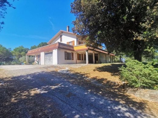 Villa in Pesaro, Pesaro and Urbino