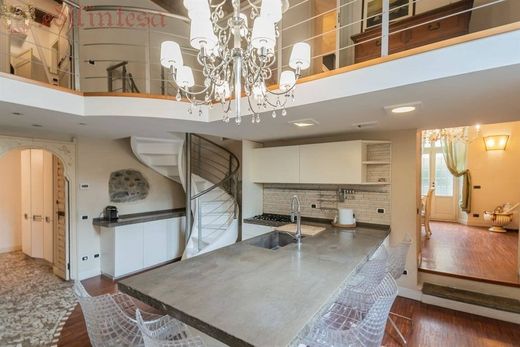 Villa Besana in Brianza, Monza e della Brianza ilçesinde