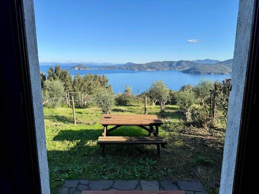 Villa in Marciana Marina, Provincia di Livorno