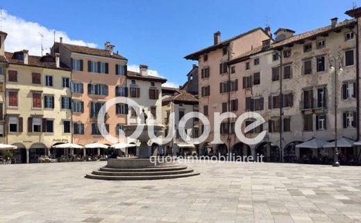 Apartment in Udine, Friuli Venezia Giulia