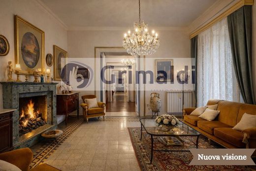 Apartment in Naples, Campania
