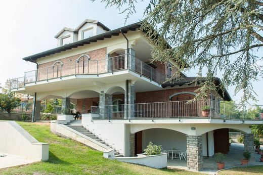 Villa - Casale Monferrato, Alexandria