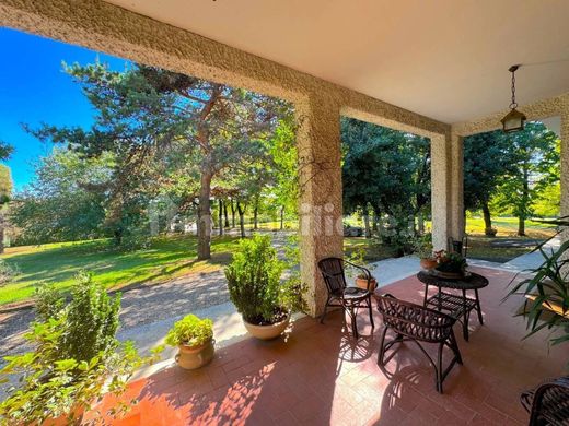 Villa in Montechiarugolo, Provincia di Parma