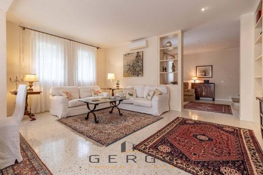 Villa in Montebelluna, Provincia di Treviso