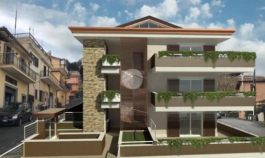 Apartment in Monte Porzio Catone, Rome