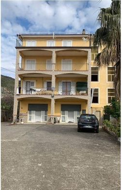 Piso / Apartamento en Santa Maria del Cedro, Provincia di Cosenza
