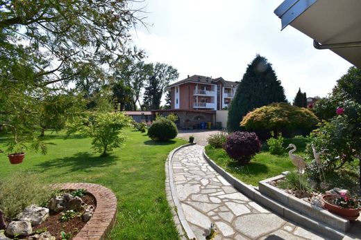 Βίλα σε San Carlo Canavese, Torino