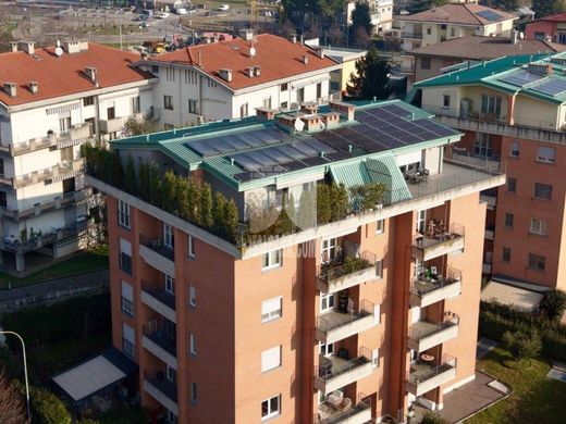 Attico a Treviglio, Bergamo