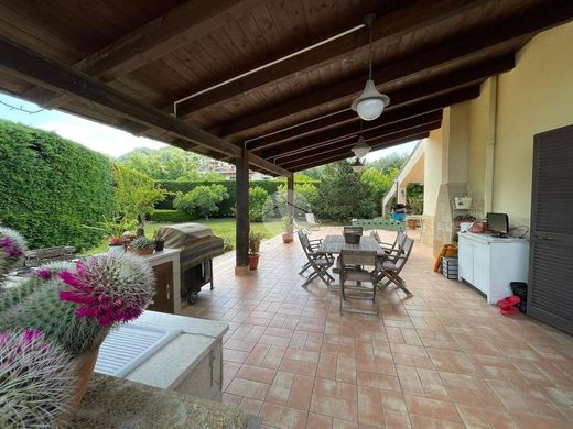 Willa w Quarto, Napoli