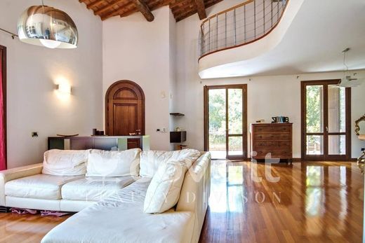 Villa a Ferrara, Emilia-Romagna