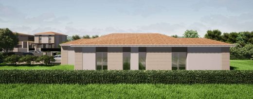 Willa w Langhirano, Provincia di Parma