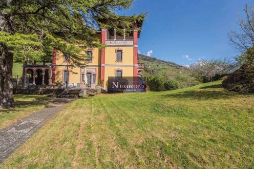 Villa in Gromo, Provincia di Bergamo