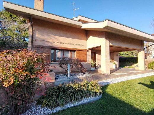 Villa - Udine, Friuli Venezia Giulia