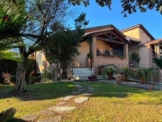 ﻓﻴﻼ ﻓﻲ روما, Lazio