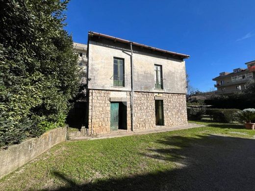 Maison de luxe à Baronissi, Salerne