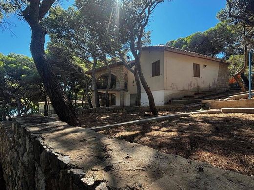 Villa a Sant'Anna Arresi, Provincia del Sud Sardegna