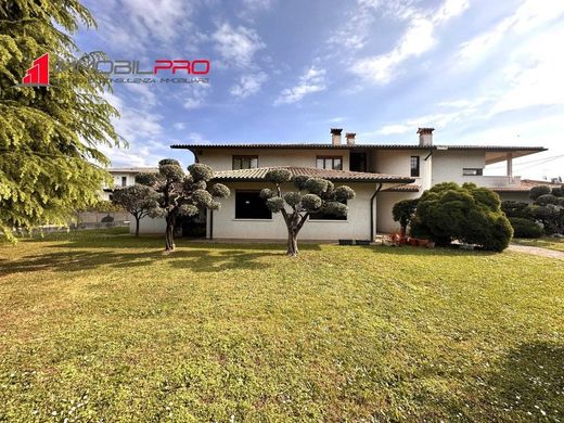 Villa in Thiene, Provincia di Vicenza