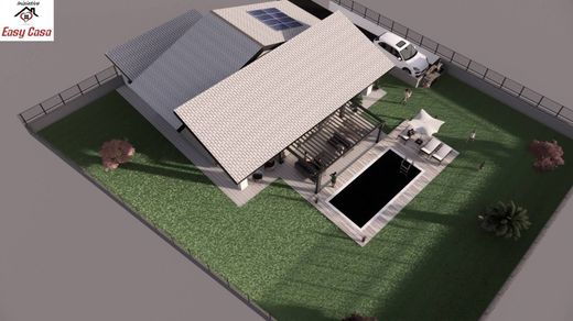 Villa in Canegrate, Milan