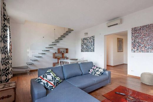 Apartment / Etagenwohnung in Florenz, Toskana