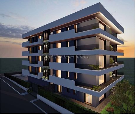 Penthouse in Novara, Provincia di Novara