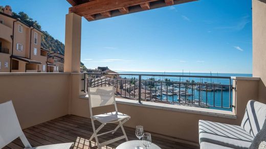 Appartement in Duino-Aurisina, Trieste