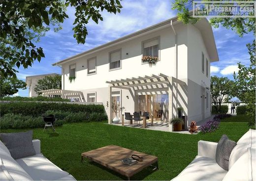 Villa en Módena, Emilia-Romaña