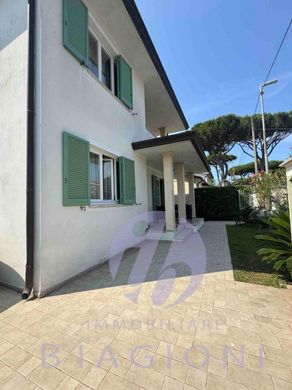 Villa en Pietrasanta, Lucca