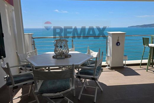 Piso / Apartamento en Vieste, Provincia di Foggia
