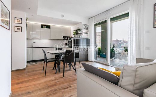 Apartment / Etagenwohnung in Mailand, Lombardei