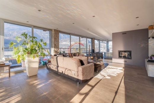 Penthouse Arco, Trento ilçesinde