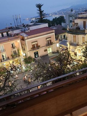 Penthouse w Taormina, Messina