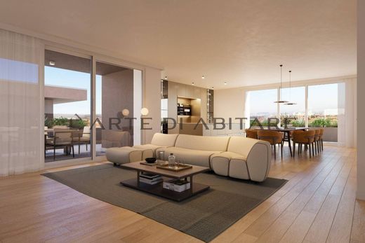 Apartment in Verona, Provincia di Verona