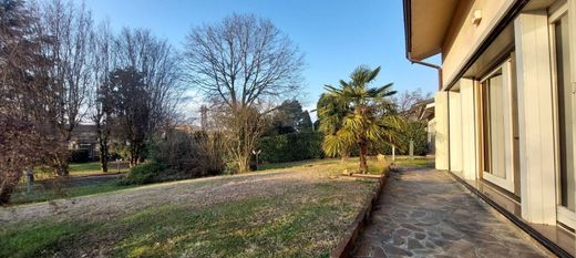 Villa in Lodi, Provincia di Lodi