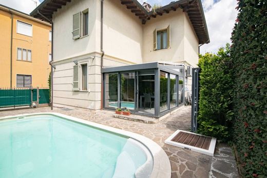 Βίλα σε Cassano d'Adda, Città metropolitana di Milano