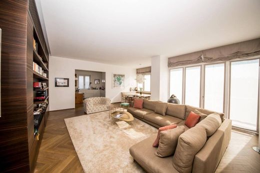Apartment in Milan, Lombardy