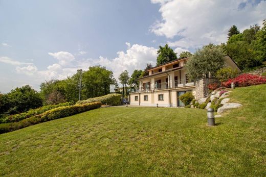 Villa a Ello, Lecco