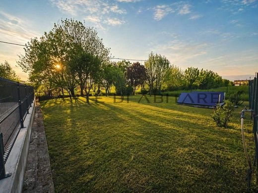 Villa in Dueville, Provincia di Vicenza
