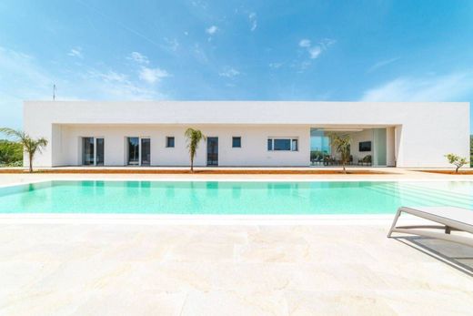 Villa in Carovigno, Provincia di Brindisi