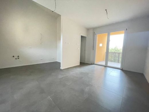 Daire San Lazzaro, Bologna ilçesinde